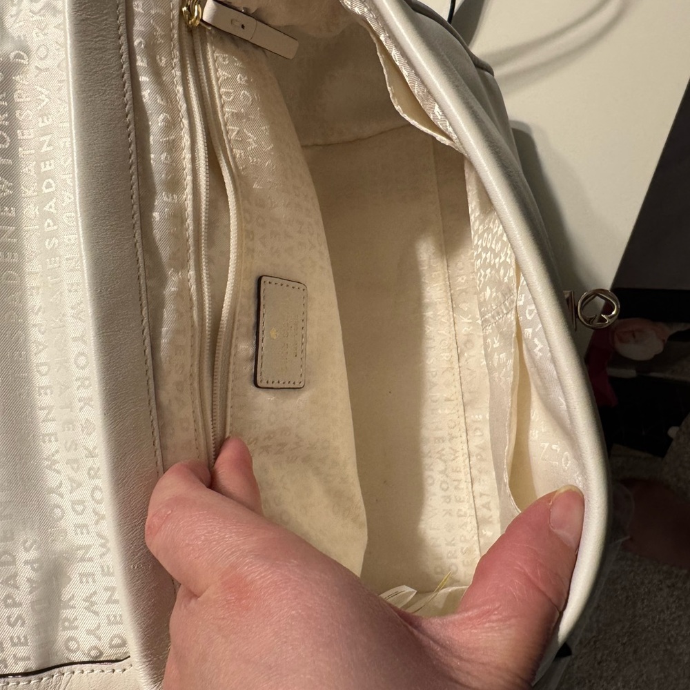 Kate Spade White Ruffle Shoulder Bag - Picture 3 of 3